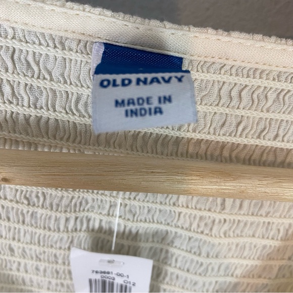 Old Navy White Cream Eyelet Lace Boho Top Peasant L NEW - Picture 7 of 9